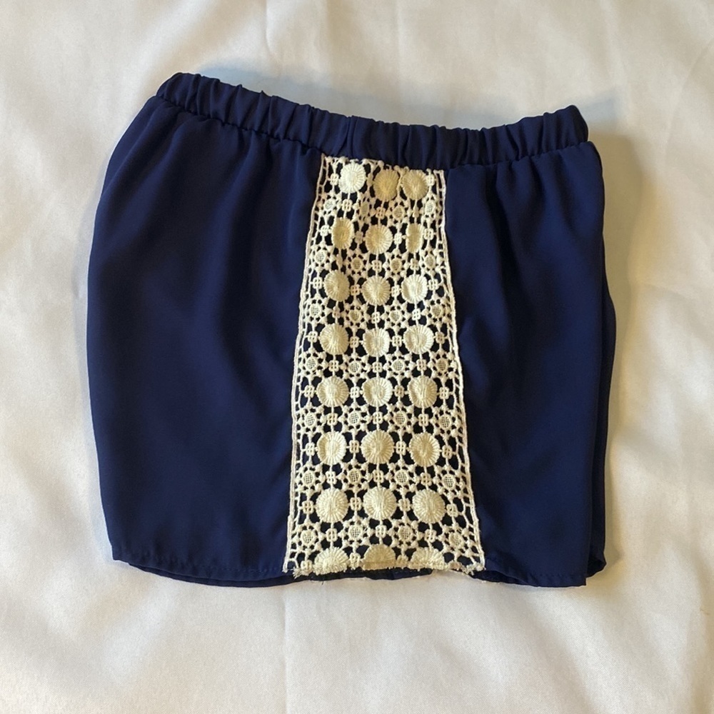 NAVY BLUE SHORTS WITH CROCHET ✨✨✨ - Picture 3 of 5